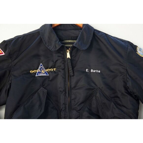 RARE SEAQUEST DSV TV Original VFX Film Crew Jacket Military Uniform - Eric Barba - Picture 3 of 7